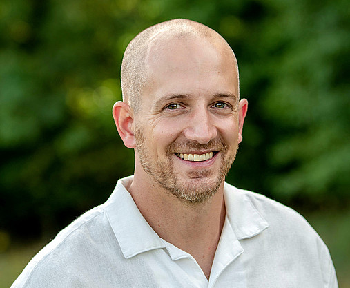 Das Foto zeigt Dominik Brasch, Bürgermeister von Bad Soden-Salmünster.